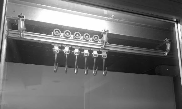 Bascule aérienne destinée aux abattoirs et aux métiers de la viande_1