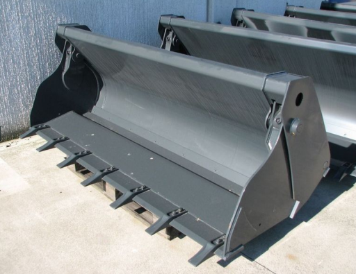 Godets 4 en 1 pour mini chargeuses et tractopelles - Plusieurs modèles disponibles_1