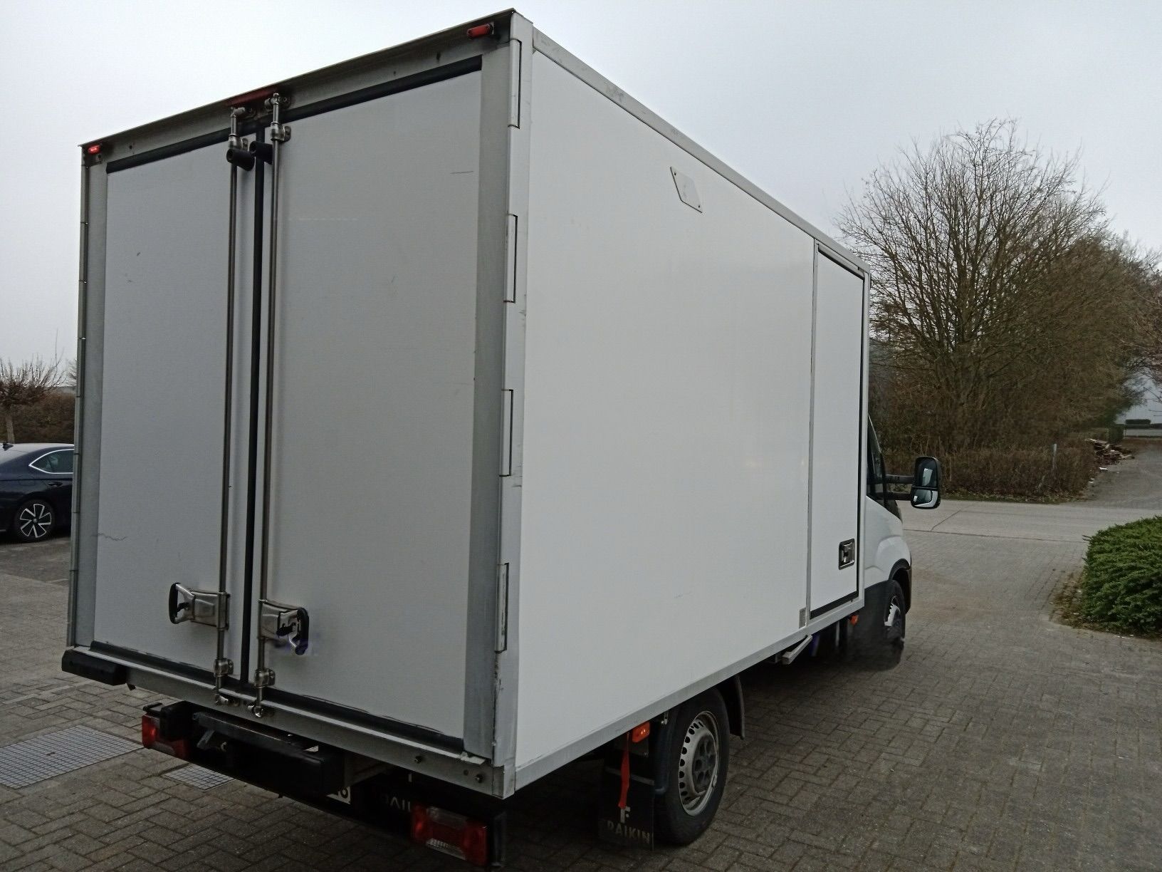 Voiture frigorifique - 420FR920 Iveco daily 35C14_1