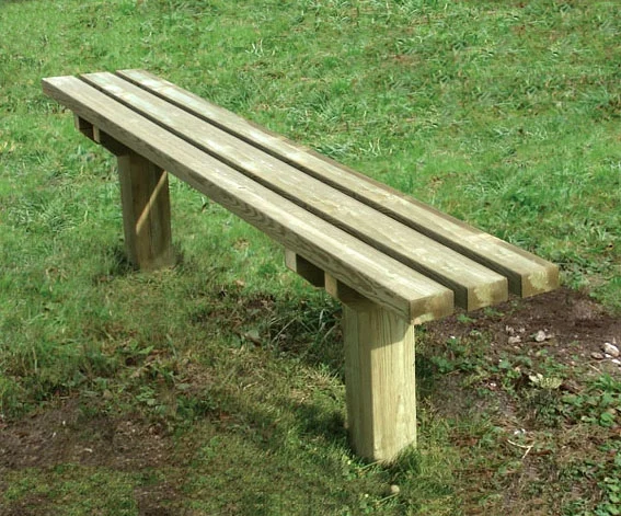 Banquette bois beausoleil_1