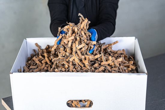 Matelasseur de carton professionnel et copeaux de calage 1870W - Débit horaire 100 kg/h - HSM ProfiPack ecoChip_1