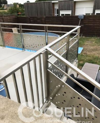 Ouvrages métalliques sur-mesure :  garde corps, escaliers,...COQUELIN BATIMENT_1