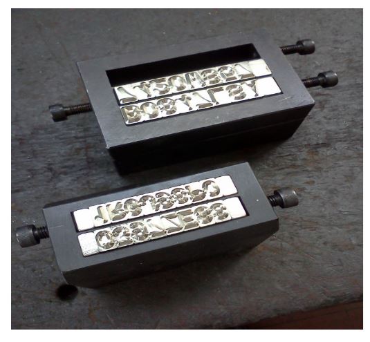 Boîtier porte caractères - Caractères interchangeables 1 à 10 mm - Droit ou circulaire - Pour marquage par frappe ou à chaud_1