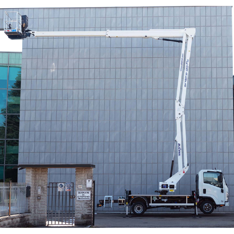 Nacelle Snake 20FB  conçue pour les travaux en hauteur jusqu'à 19,8 m à Grenoble, Lyon, Valence, Rhône-Alpes -  disponible en achat neuf et en location de courte à longue durée_1