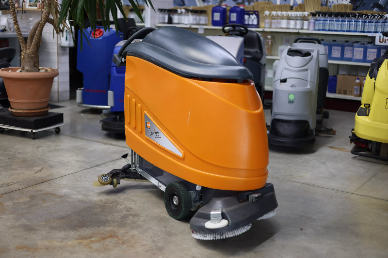 TASKI Swingo 1650 B ? Autolaveuse à batteries reconditionnée_1