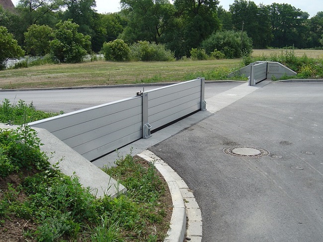 Dispositif anti-inondation démontable non mobile - Flo-Dem 100L - digue démontable en aluminium - protection jusqu'à 1.8m_1