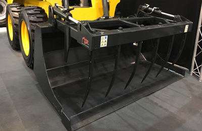 Godet d'engrais avec grappin - 1 grappin / 2 vérins - renforcés - attec_1