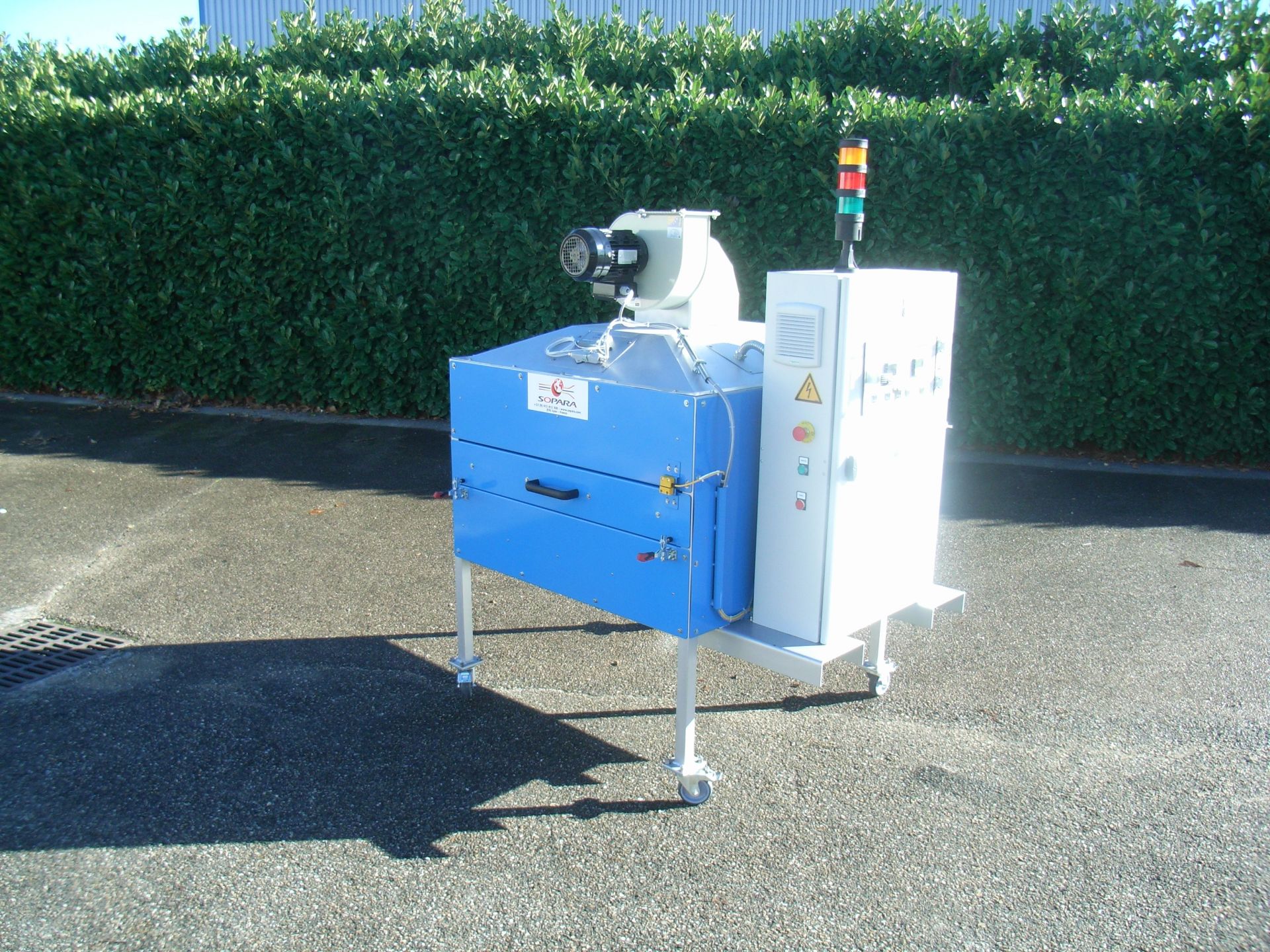 Four  infrarouge de  torrefaction de bois oenologique_1