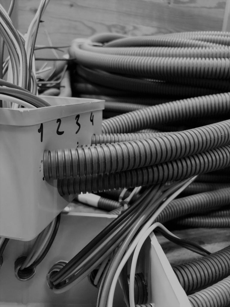 Pieuvre électrique en kit personnalisé et évolutif - SOCIETE NOUVELLE PREFA ELEC_1