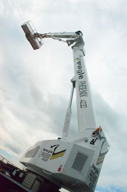 Eagle phoenix 4230 camion nacelle - oil & steel france - 42 m (120 kg)_1