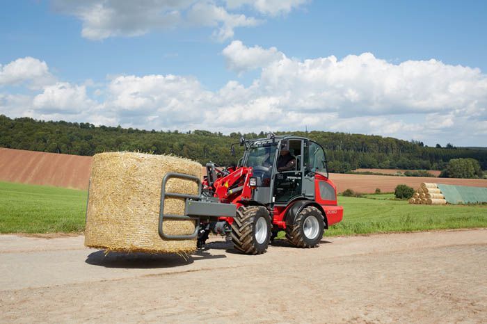 Pince à balles rondes et rectangulaires - Weidemann GmbH - pour transport et empilement de balles enrubannées_1
