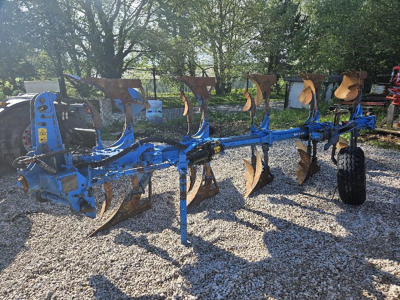Charrue agricole Lemken Variopal 5 Corps - Fiabilité et efficacité au champ_1