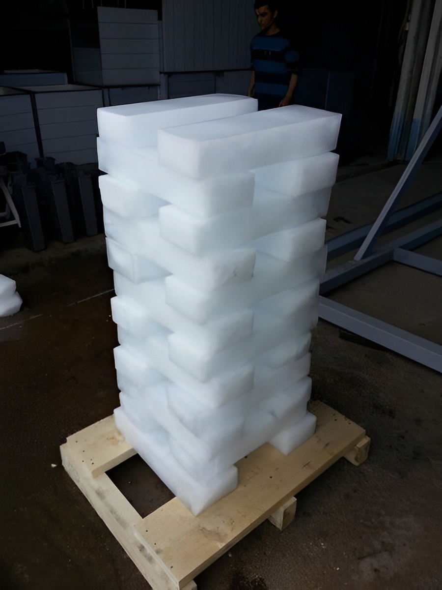 Machine de fabrication de blocs de glace ESM05-ET_1