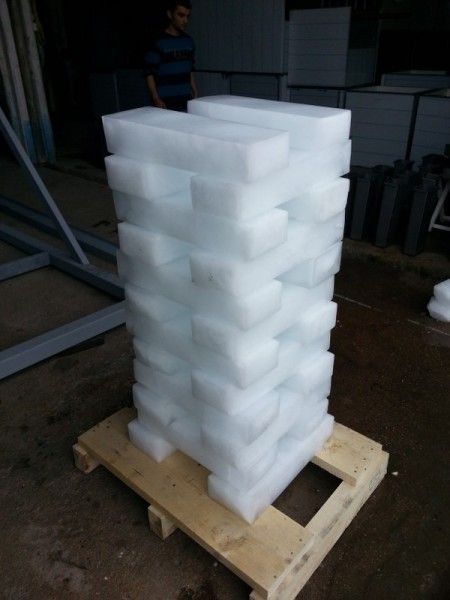Machine de fabrication de blocs de glace tut03, Ricochet international