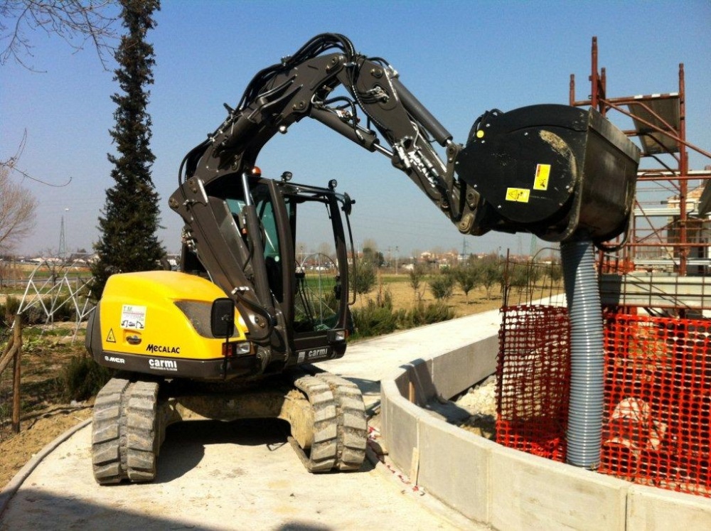 Godet malaxeur a vidange centrale_1