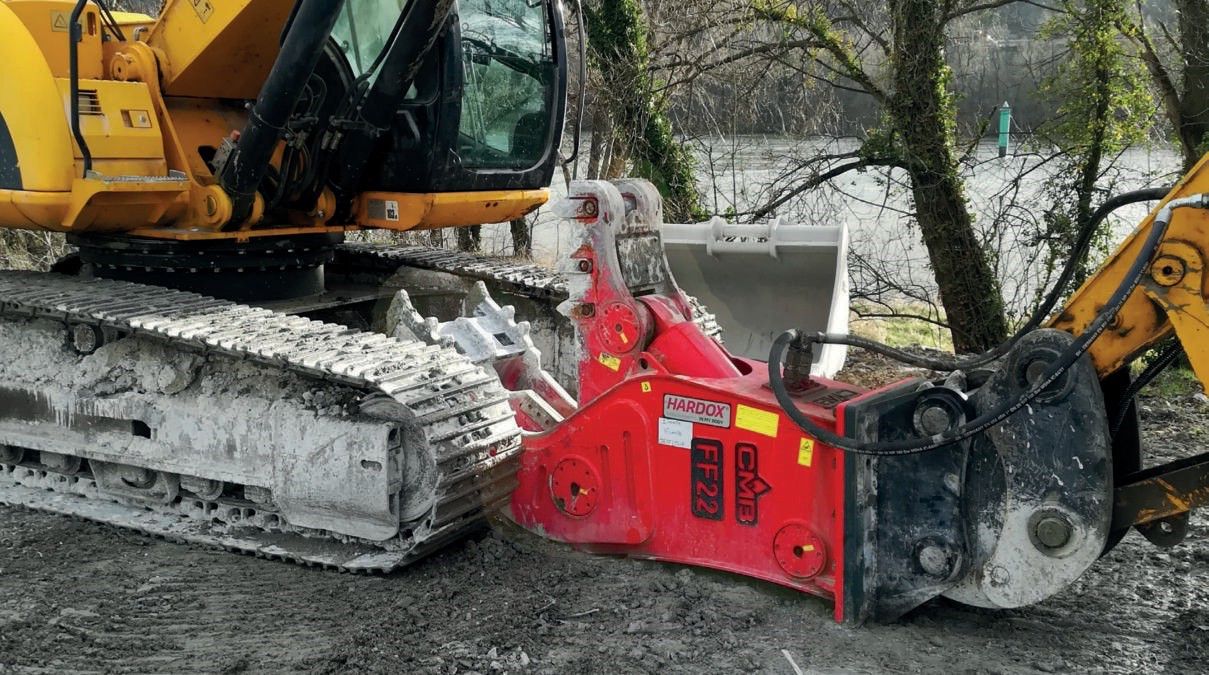 Broyeur béton fixe CMB FF - Démolition secondaire pour pelles de 8 à 50 t_1