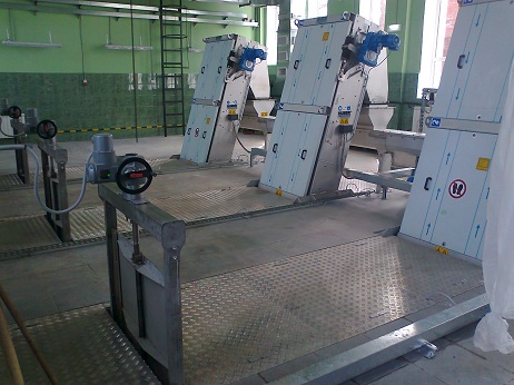 Trappe de regard avec cadre à sceller - Réf. 1910 et 6910 - aluminium/acier inoxydable - striée antidérapante_1