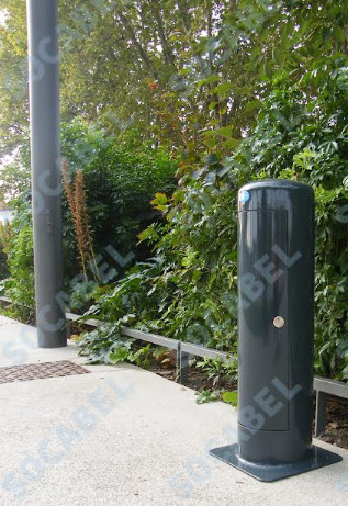 Borne de marche mini STREET - H600mm à 800mm - 4 prises 16/32A - Acier 4mm - Traitement époxy et peinture polyuréthane_1