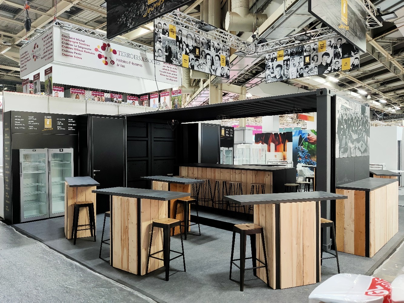 Container aménagé sur mesure pour événements - MODULE-EVENT - construction éphémère et résistant_1