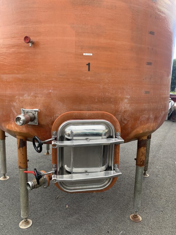 Cuve Fantoni 150 HL d'occasion - sur pieds, niveau gradué, trappe DN 400, vanne Ø 50_1