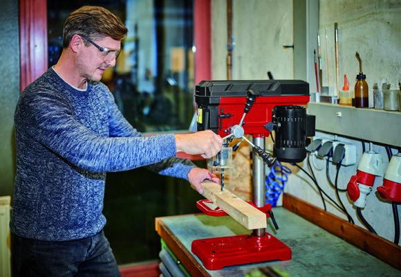 Perceuse à colonne modulable TC-BD 500 - 350 W - 9 niveaux de vitesse_1