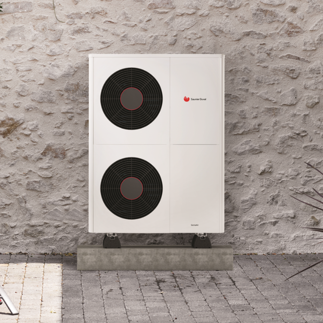 Ensemble Pompe à chaleur Air / Eau Monobloc GeniaAir Max 12 Monophasé et GeniaSet Max + MiPro Sense radio - Saunier Duval - SAUAIRMAX12CSM_1