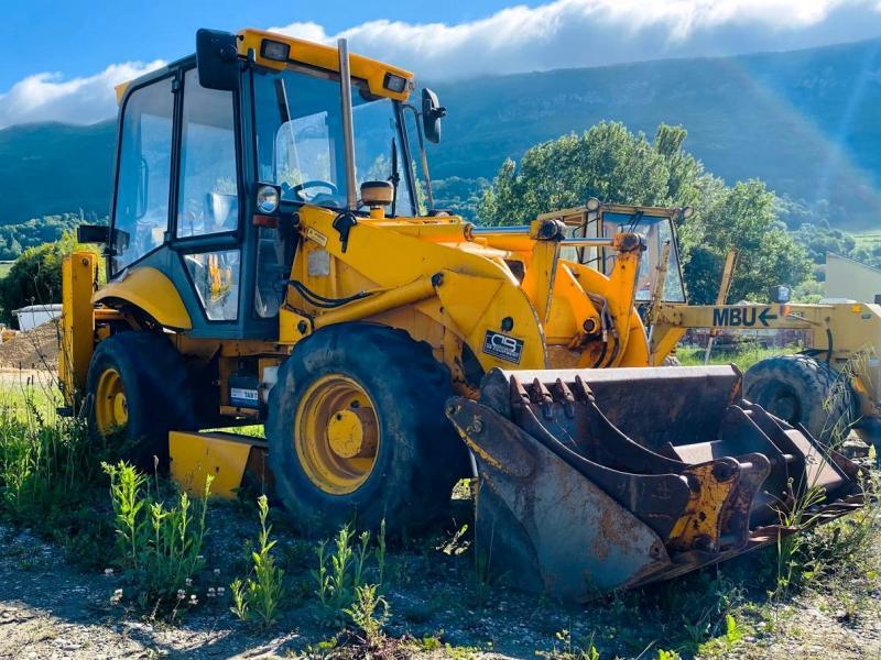 Tractopelle JCB 2CX avec moteur Perkins 48kW