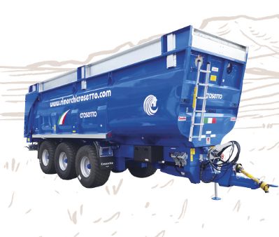 Benne agricole avec quatre essieux homologuée pour une vitesse de 60 km/h