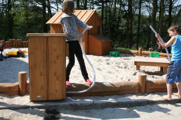 Poutre d'équilibre en robinier Sitty - 8045580 - Hags - Pour enfants de 3 à 12 ans_1