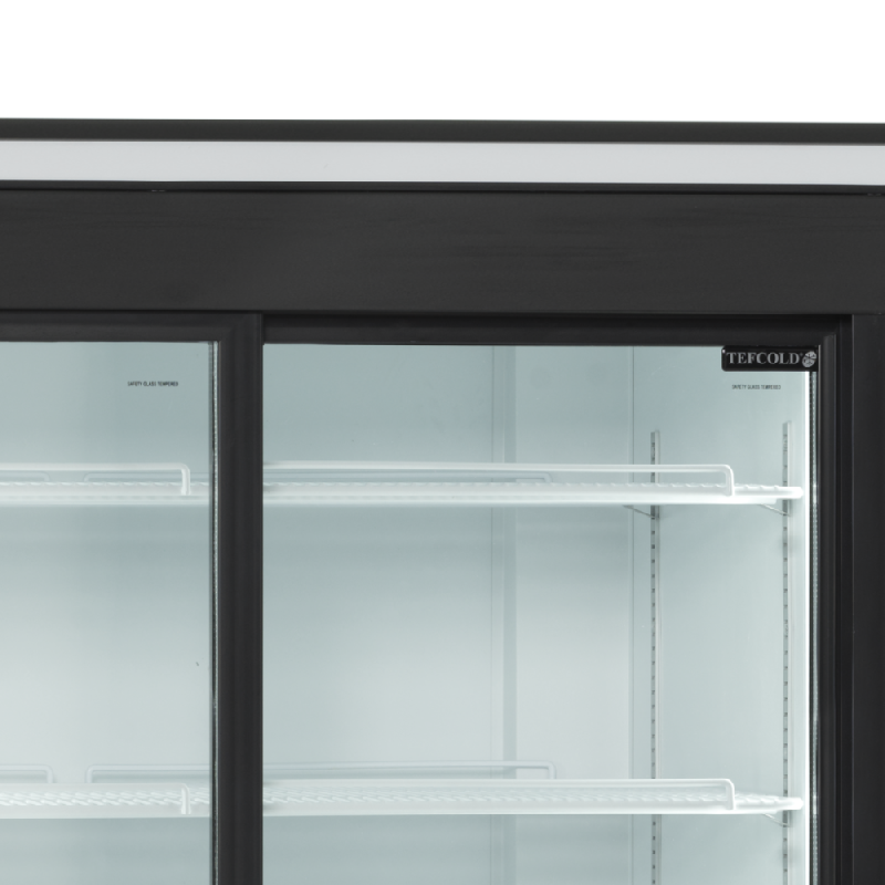 Vitrine réfrigérée FSC - 2 ou 3 portes avec caisson lumineux - Extérieur blanc ou noir - Référence FSC1950S_1