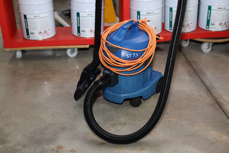 Aspirateur poussière professionnel Columbus ST 7 - occasion_1