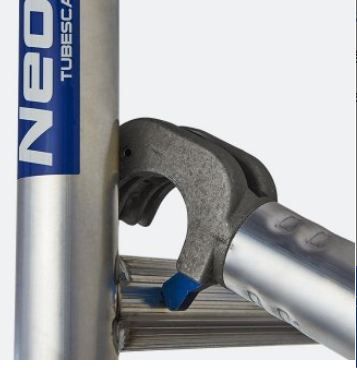 Échafaudage roulant aluminium Neolium 300 Box - Comabi SNC - hauteur de travail maximale 14m - structure aluminium soudé_1