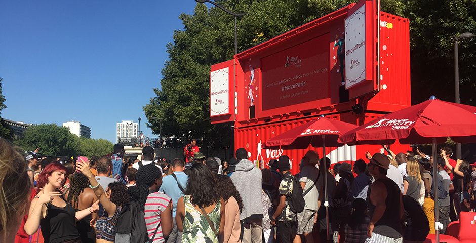 Container Road Show - container aménagé mobile pour tournées promotionnelles et démonstrations_1