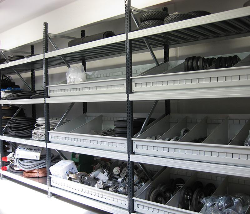 Rayonnages légers DIMAX - modèles D10, D20, D30, D40 pour charges légères à élevées_1