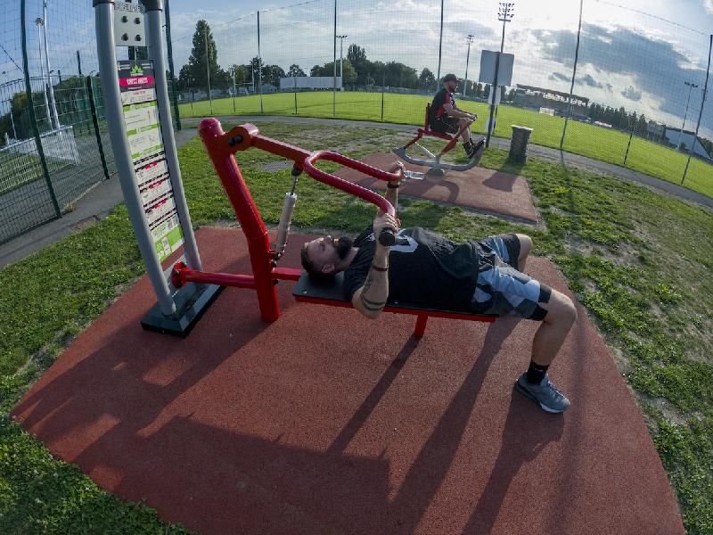 Chest Press avec piston hydraulique réglable - Gamme Piston_2