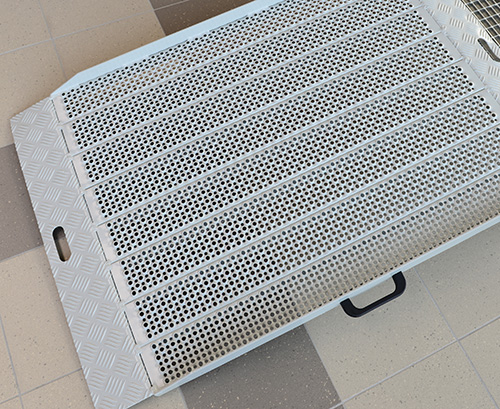 Rampe pliante en aluminium pour fauteuil roulant - Modèles PFS 750F à PFS 3000F - Charge maxi 350 kg_1