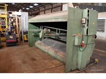 Cisaille guillotine industrielle HACO TOOLMASTER 3000/11 - angle de coupe réglable électro-hydraulique, longueur utile 3050 mm, épaisseur 11 mm_1