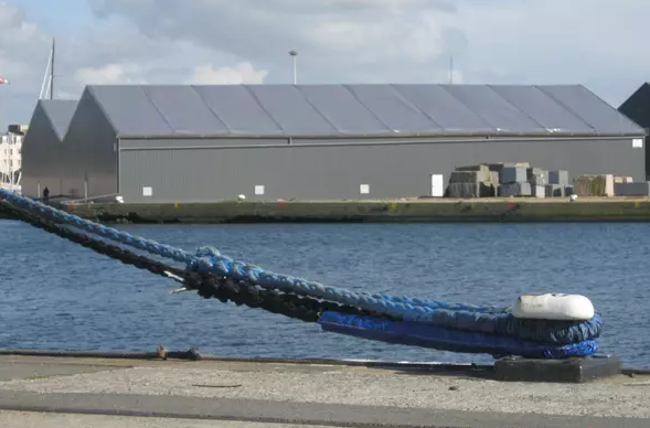 Entrepôt démontable pour la logistique portuaire - Neivalu_1