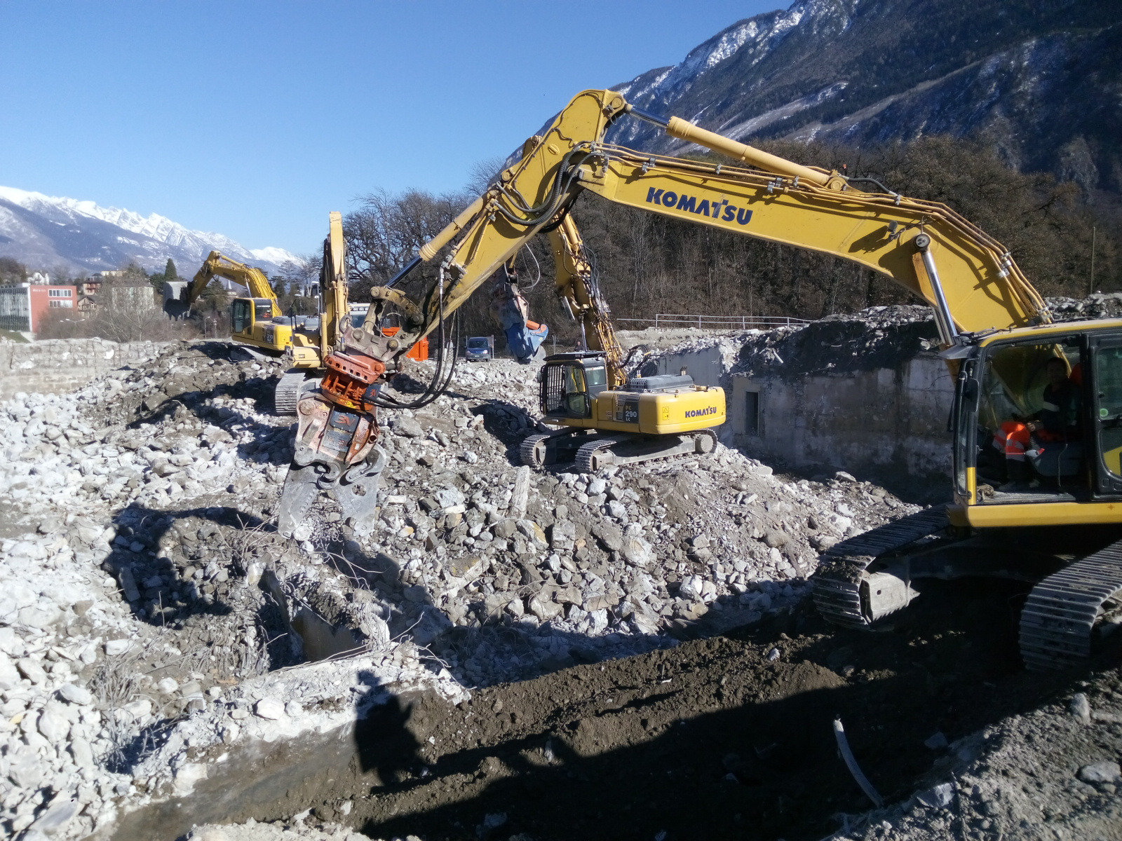 Multiprocesseur MK avec booster 750 bar - 4 modèles pour pelles de 18 à 65 tonnes - ONE-TP_2