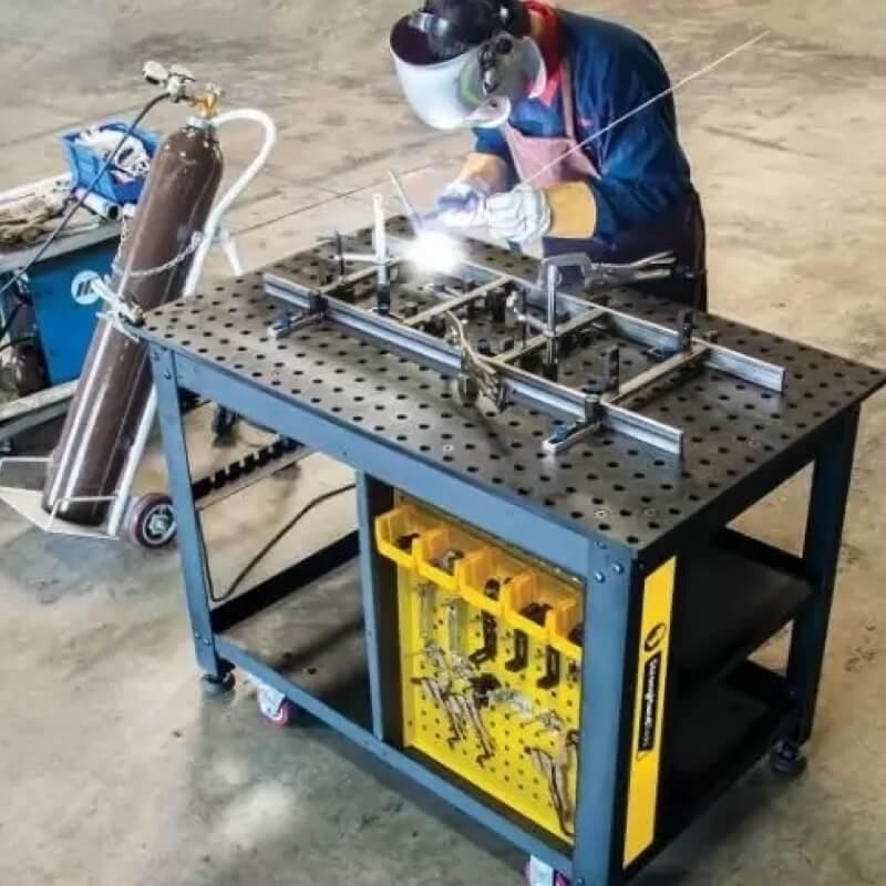 Table de soudage Rhino 1200x750mm Ø16mm + Kit 66 Accessoires_1