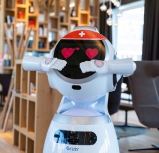 Cruzr - robot de service - avatarion - 1 jours d'utilisation devis sous 24h