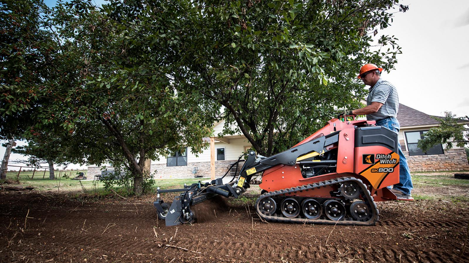 Mini chargeuse 0,3t - ditchwitch sk800_1