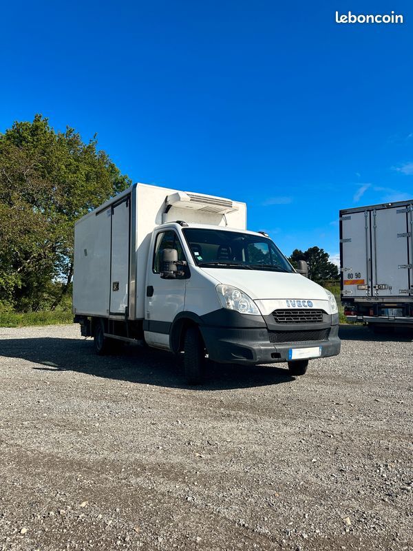 Véhicule frigorifique Iveco Daily 35S13 - 361FR176_1