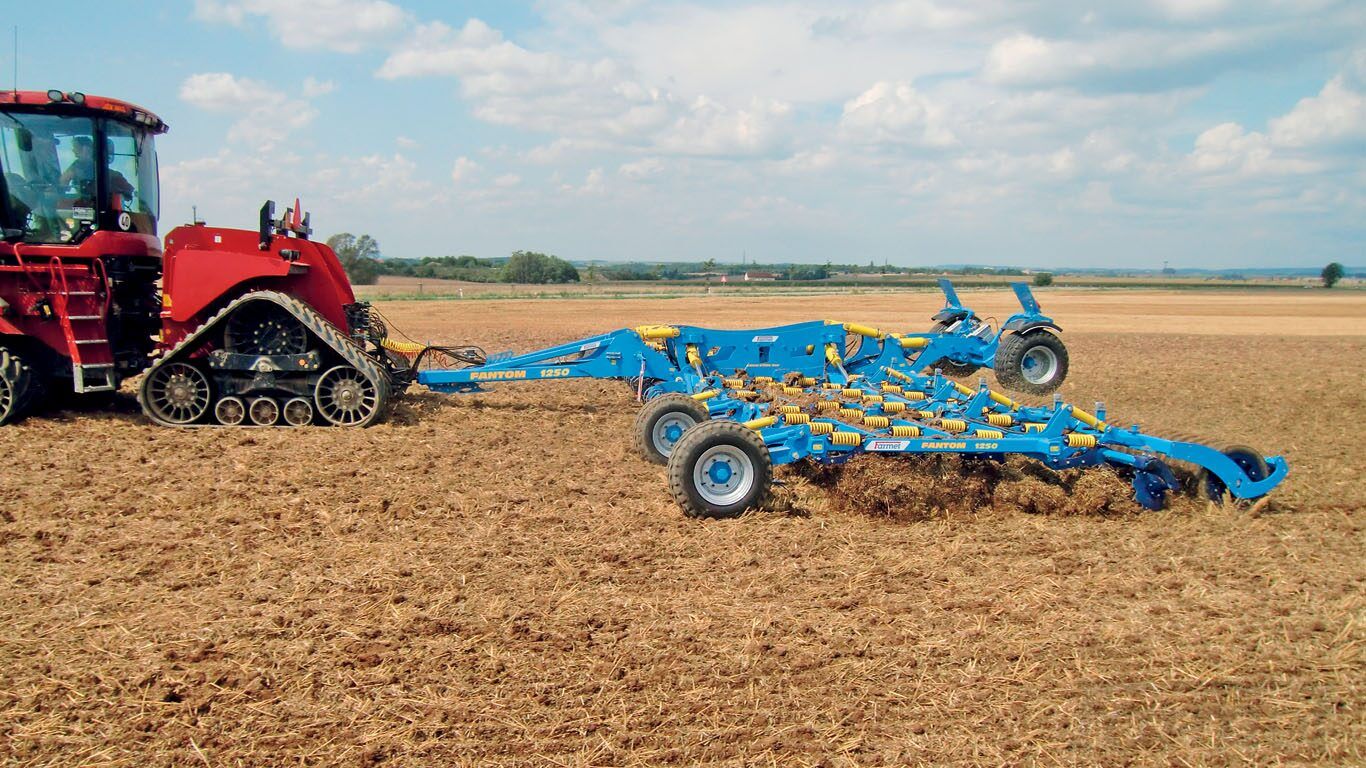 Fantom Classic - Cultivateur agricole semi-porté 4 rangées - Farmet a.S - Largeur de travail 12 500 mm_1