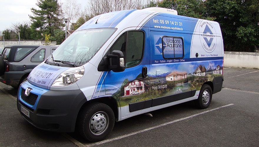 Impression numérique - marquage véhicule - PANO Sign'Service Bordeaux Mérignac - habillage partiel et décoratif_1