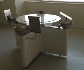 Table pour analyse sensorielle conviviale - Gamme ACTUEL - rotation manuelle pour 4 testeurs avec options personnalisables_2