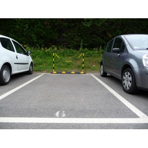 Butée de parking Park'it 180 - Jaune et noir en pneu recyclé - Référence RMS0036_1