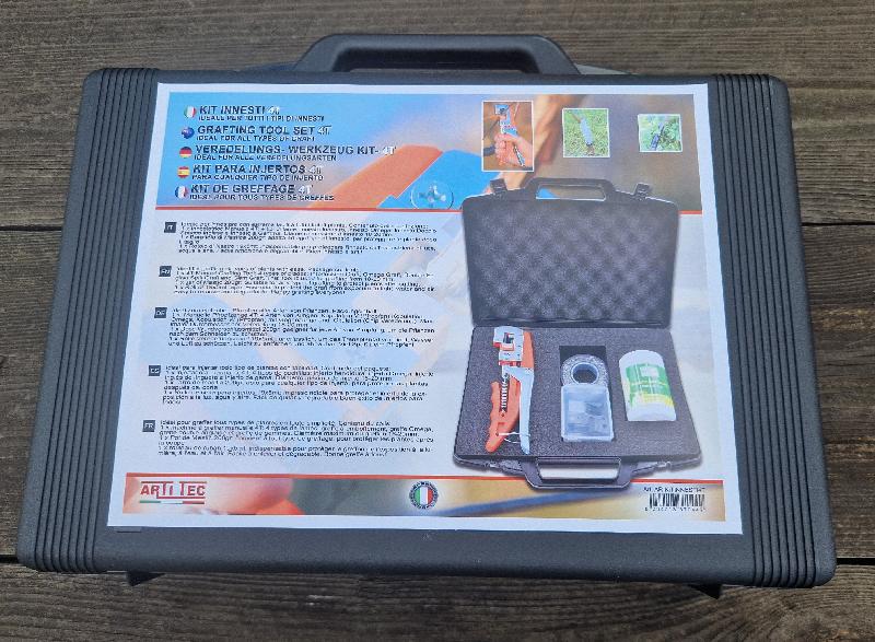 Kit de greffage - 1 pince - 4 types de lames et accessoires inclus_1