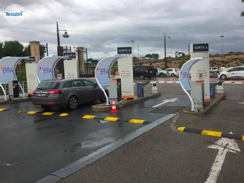 Abri pour borne électrique_1