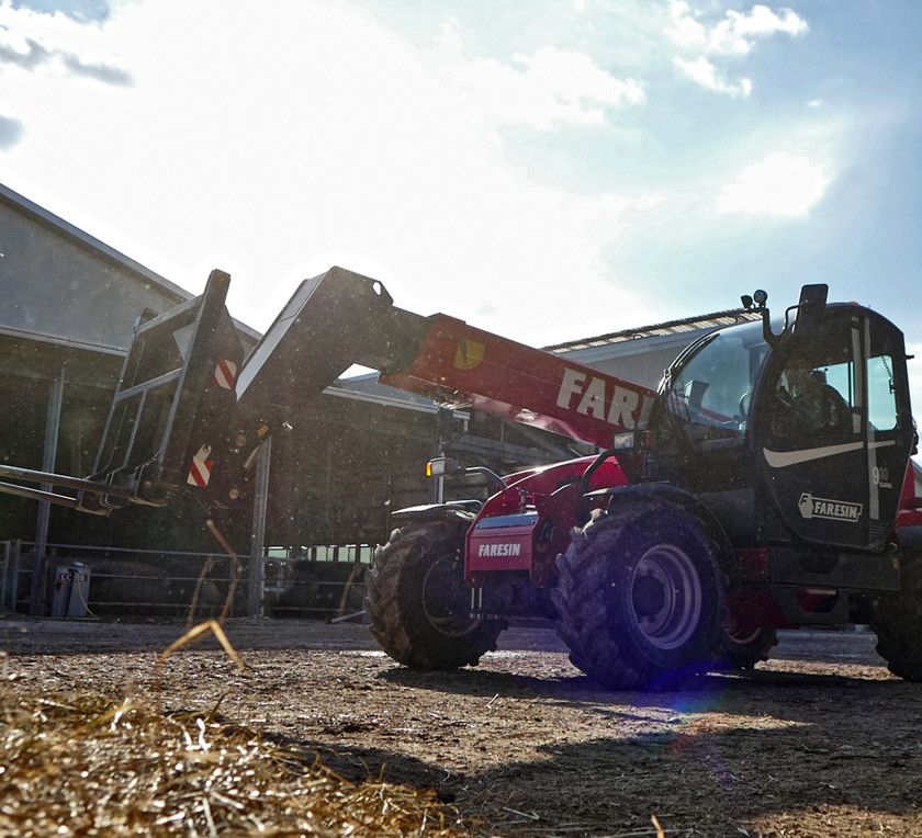 Élévateur télescopique 9.30 Classic 74 - capacité 3000 kg, hauteur jusqu'à 9 m_0